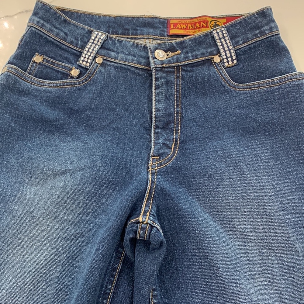 Lawman Slim Fit Boot Cut Jean with Embellished Rhinestones. Size 1 (26) (636)